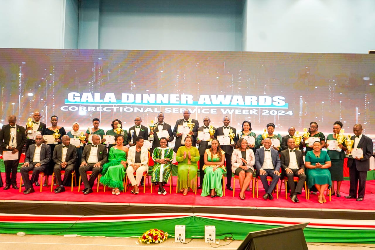 CORRECTIONAL SERVICES DEPARTMENT FETES OFFICERS FOR EXEMPLARY PERFORMANCE 